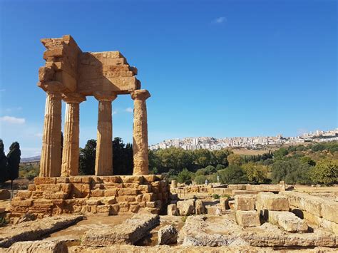 “I guzzisti di Sicilia” si danno appuntamento alla Valle dei Templi